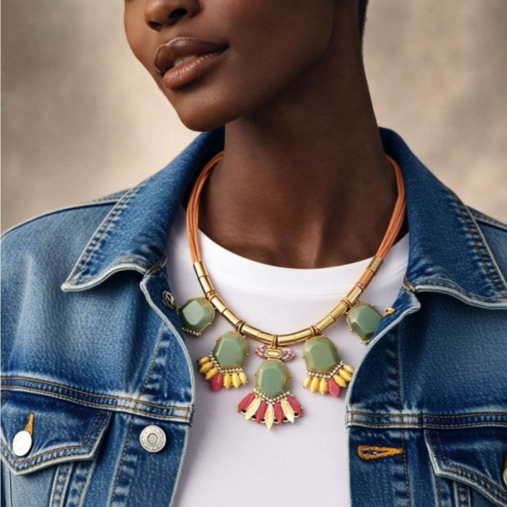 J.Crew | NWOT Multicolor Statement Necklace Peach green pink